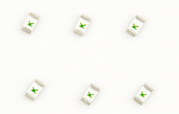 美國力特0437貼片保險(xiǎn)絲