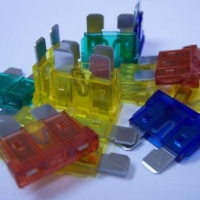 汽車保險(xiǎn)絲出現(xiàn)故障如何進(jìn)行檢測(cè)？