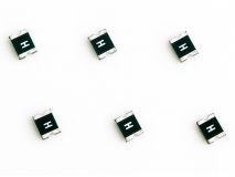 力特1210L系列貼片保險(xiǎn)絲